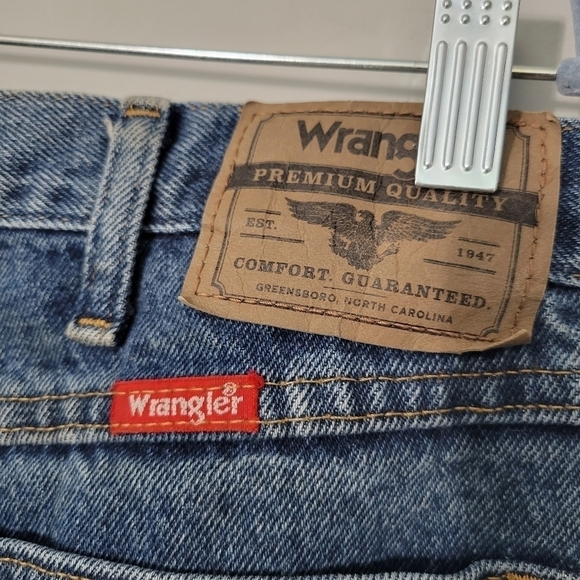 Vintage Wrangler Blue Relaxed Fit Straight Leg Jeans - Picture 8 of 11